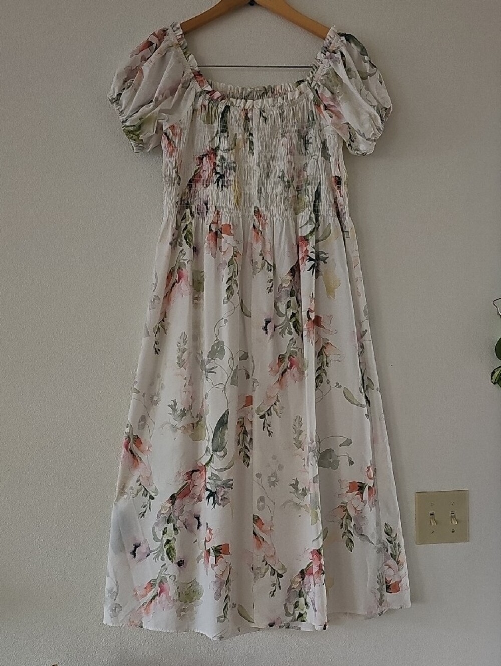 H&M Sz L Floral Print Off the Shoulder Puff-Sleeve Smocked Poplin Midi Dress - Picture 10 of 14